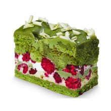 Пирожное фисташковое с малиной