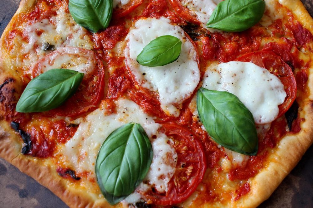 Настоящая неаполитанская пицца
